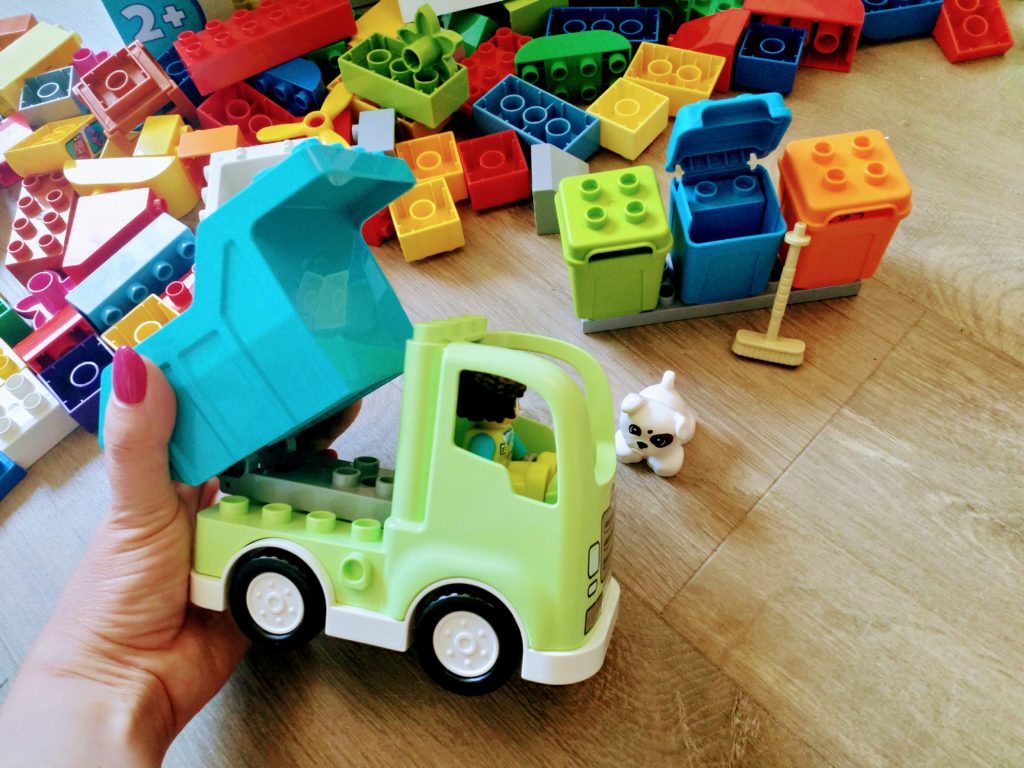 LEGO DUPLO Ciężarówka recyklingowa